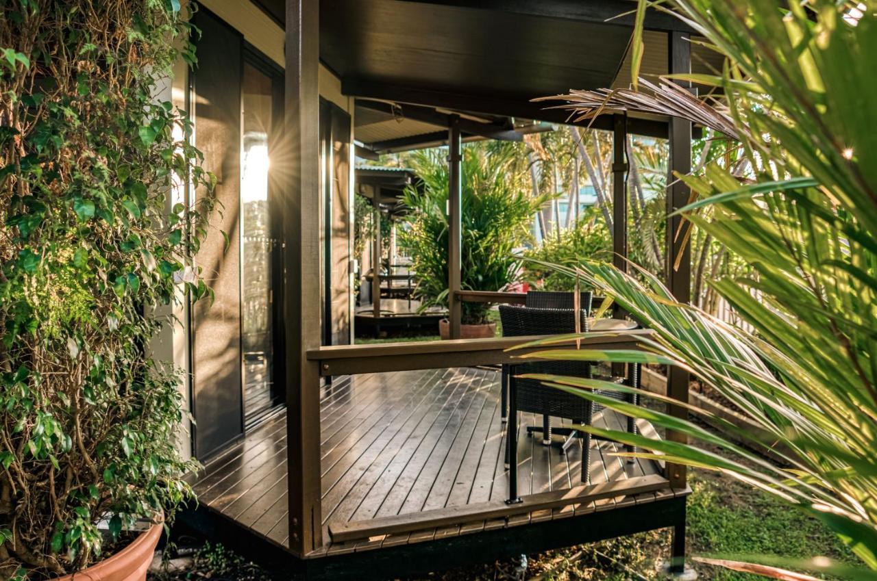 Palms City Resort Darwin Extérieur photo