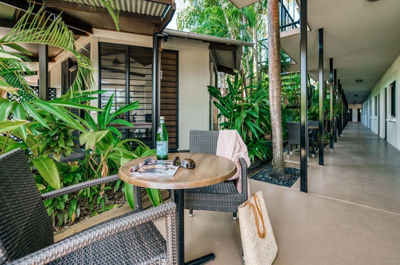 Palms City Resort Darwin Extérieur photo