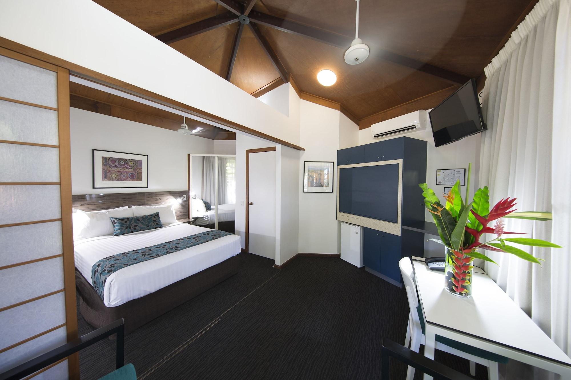 Palms City Resort Darwin Extérieur photo